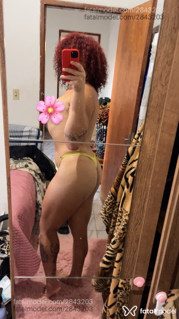 Acompanhante mulher trans morena (o) de olhos castanhos em Assis - Allanis Beauty