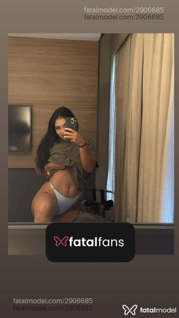 Acompanhante mulher morena (o) de olhos castanhos - Japasexy