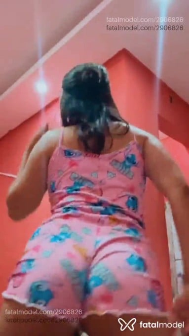 Acompanhante mulher morena (o) de olhos castanhos em Acaraú Acompanhante mulher morena (o) de olhos castanhos em Acaraú - Mikaely Sofia