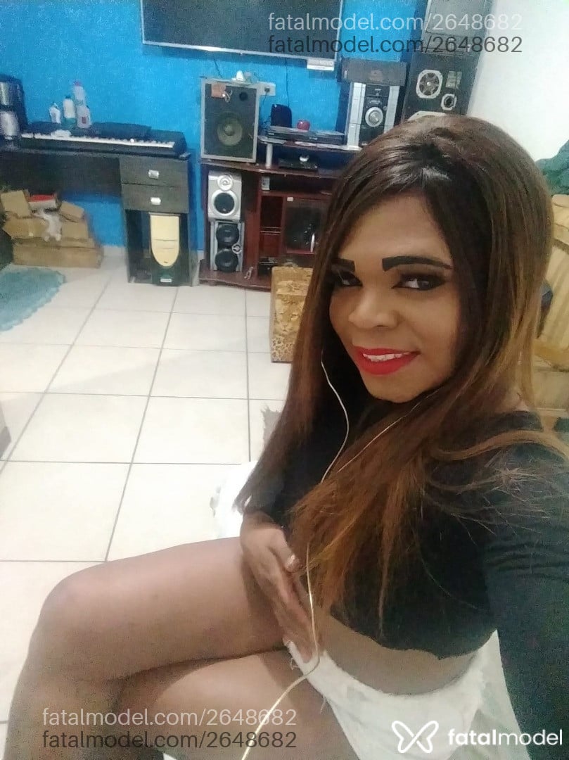 Acompanhante mulher trans morena (o) de olhos mel em Aparecida de Goiânia - Amanda Souza
