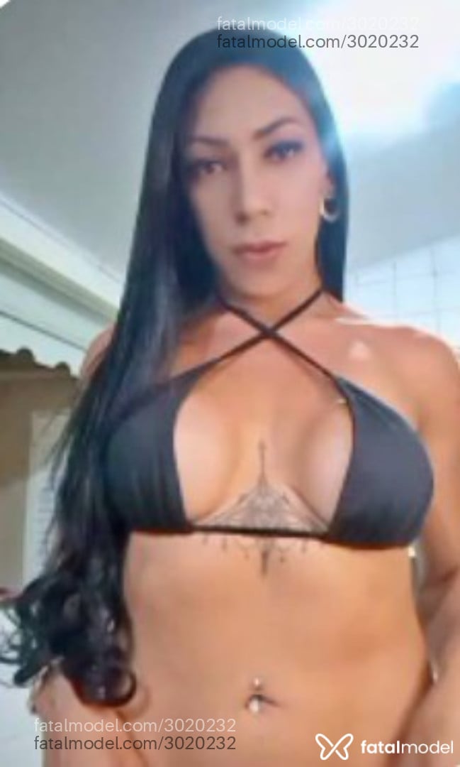 Acompanhante mulher trans morena (o) de olhos castanhos em Patos de Minas - Melissa Campos