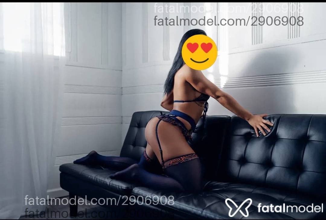 Acompanhante mulher morena (o) de olhos castanhos - Yume Mia