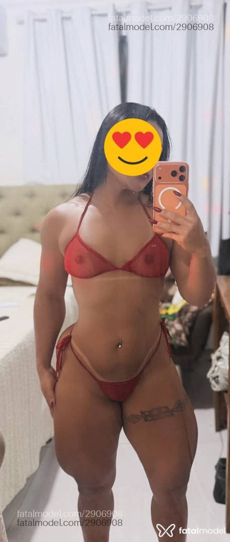 Acompanhante mulher morena (o) de olhos castanhos - Yume Mia
