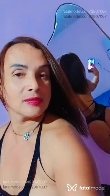 Acompanhante mulher trans morena (o) de olhos castanhos em Penha - Danielle