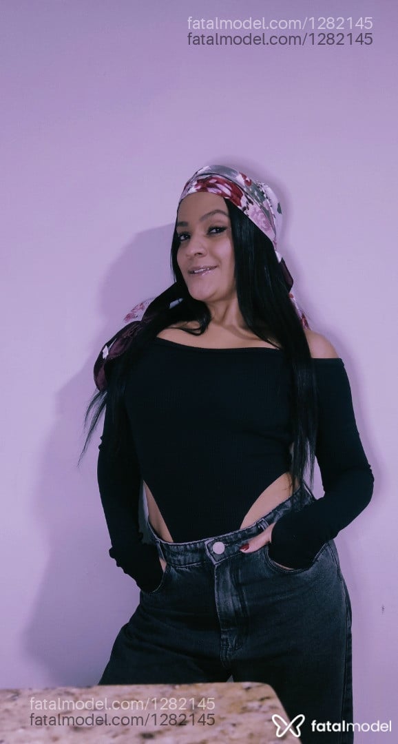Acompanhante mulher morena (o) de olhos castanhos em Rio de Janeiro - Larissa monteiro