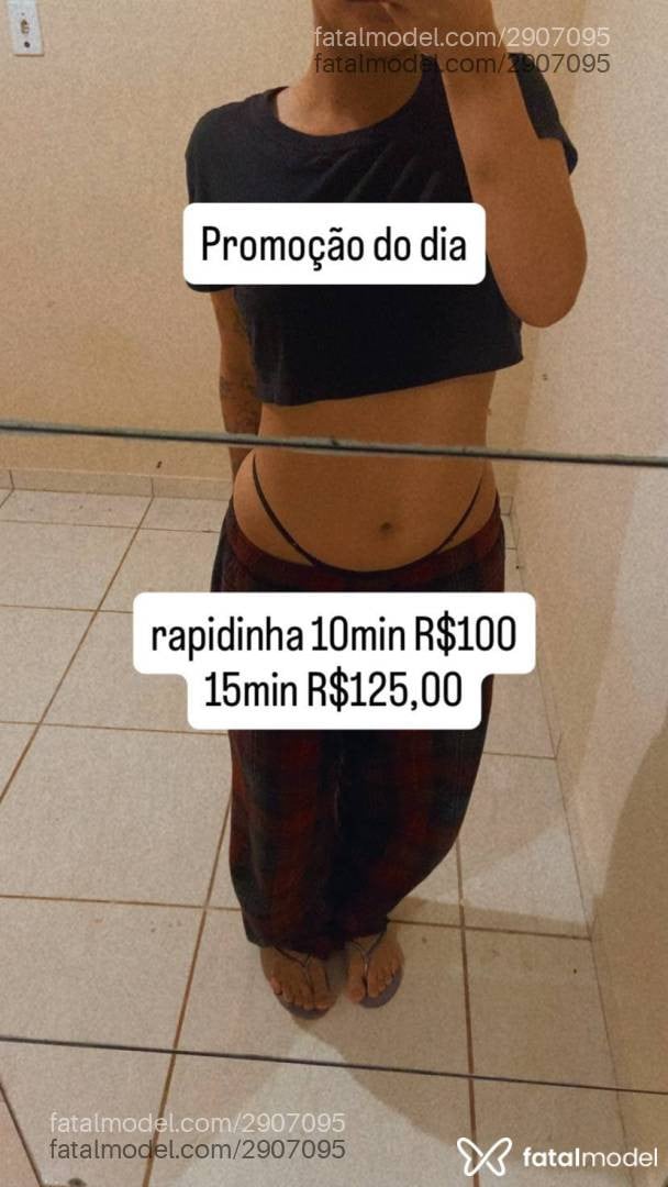 Acompanhante mulher morena (o) de olhos castanhos - Pamella Oliveira