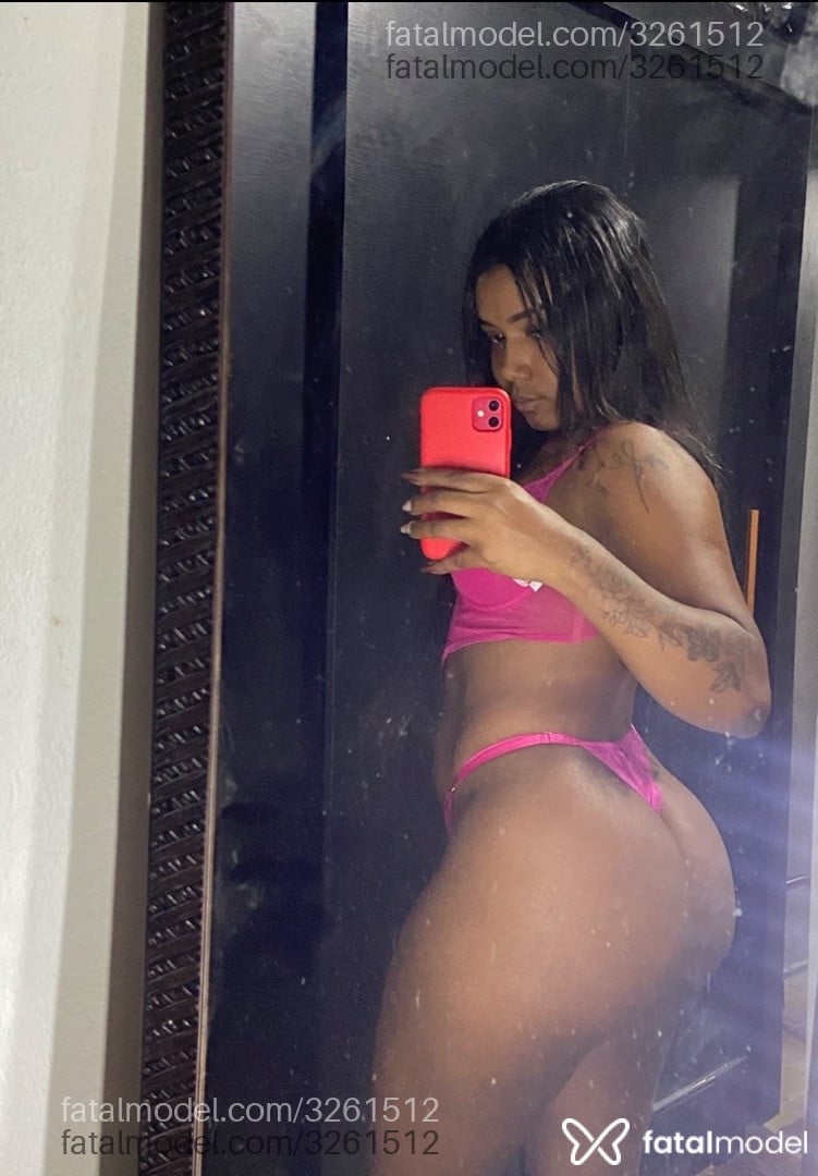 Acompanhante mulher com cabelo castanho de olhos pretos em São Paulo - Milena