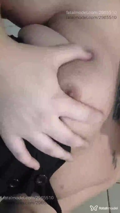 Acompanhante mulher trans morena (o) de olhos pretos em Pindamonhangaba - Julia Carvalho