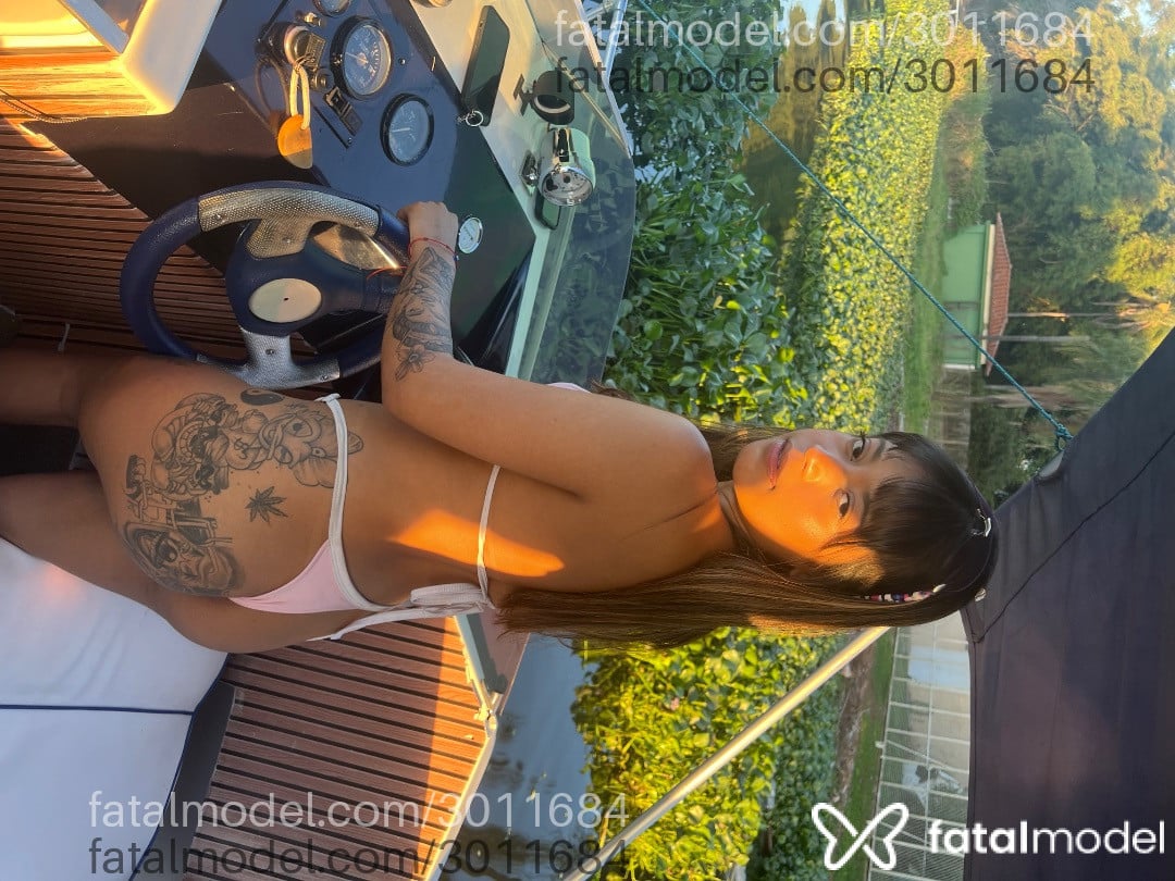 Acompanhante mulher morena (o) de olhos pretos em Praia Grande - Eduarda Liz