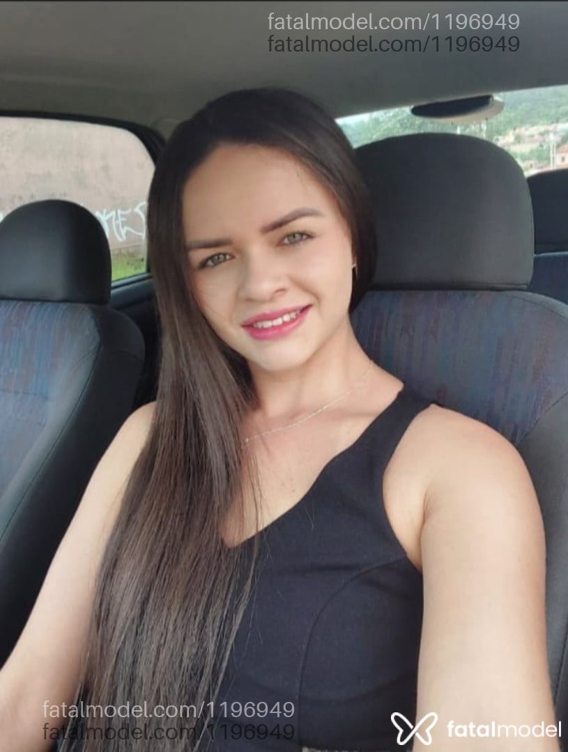 Acompanhante mulher loira (o) de olhos azuis em Virtual - YSA MODELLO