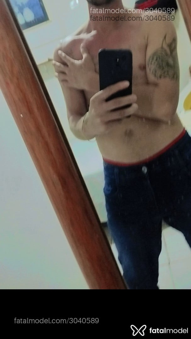 Acompanhante homem loira (o) de olhos verdes em Cianorte - Ruan Encanador