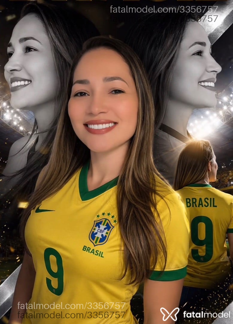 Acompanhante mulher loira (o) de olhos pretos em Virtual - Maluu