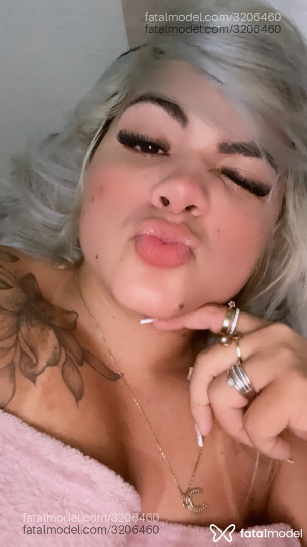Acompanhante mulher loira (o) de olhos pretos em Canaã dos Carajás - Sther Alburquerque