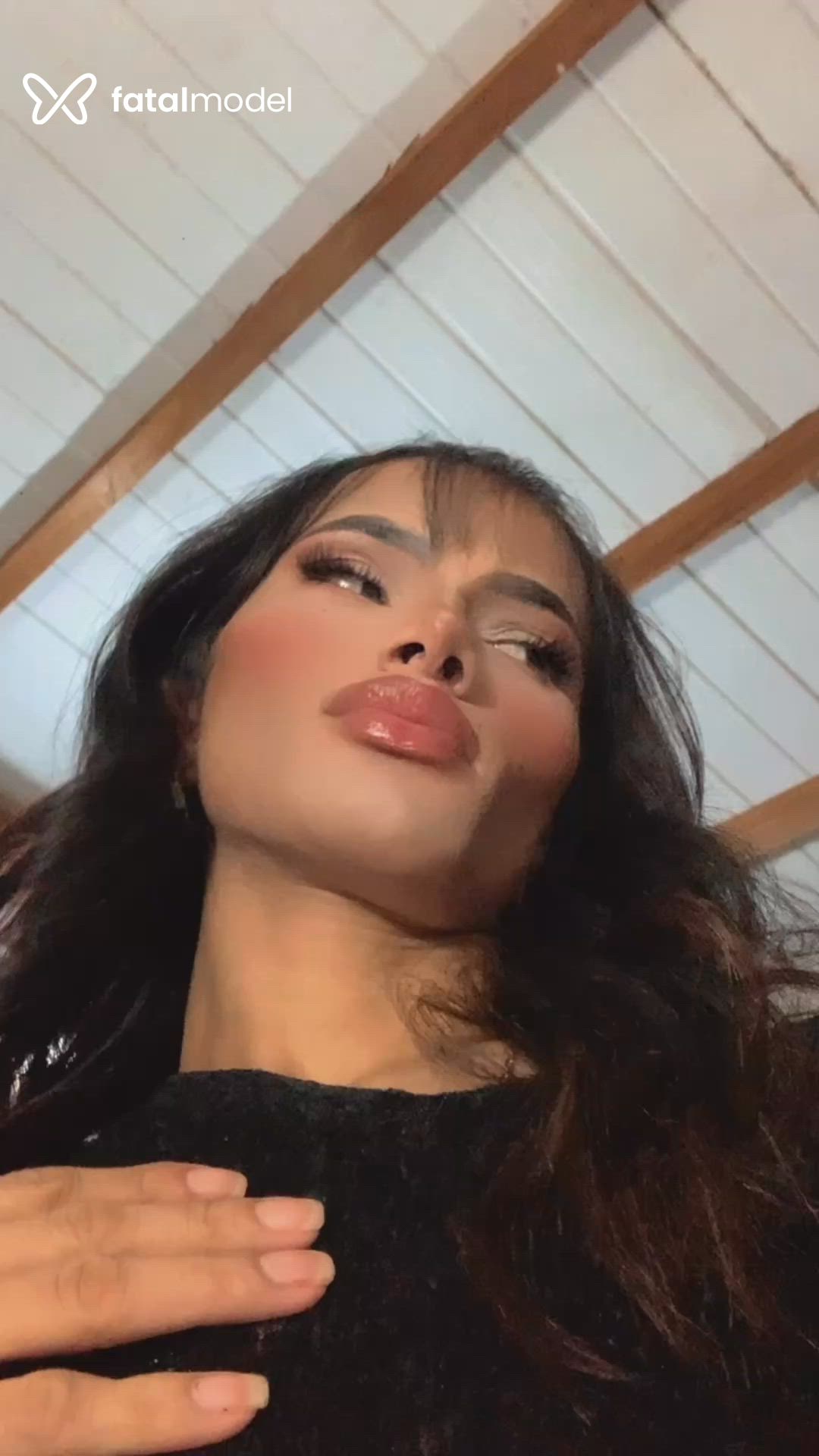 Acompanhante mulher trans morena (o) de olhos castanhos em Poços de Caldas Acompanhante mulher trans morena (o) de olhos castanhos em Poços de Caldas - Kawany Francos