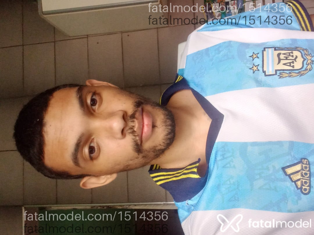 Acompanhante homem morena (o) de olhos castanhos em Barra Mansa - Raio Black