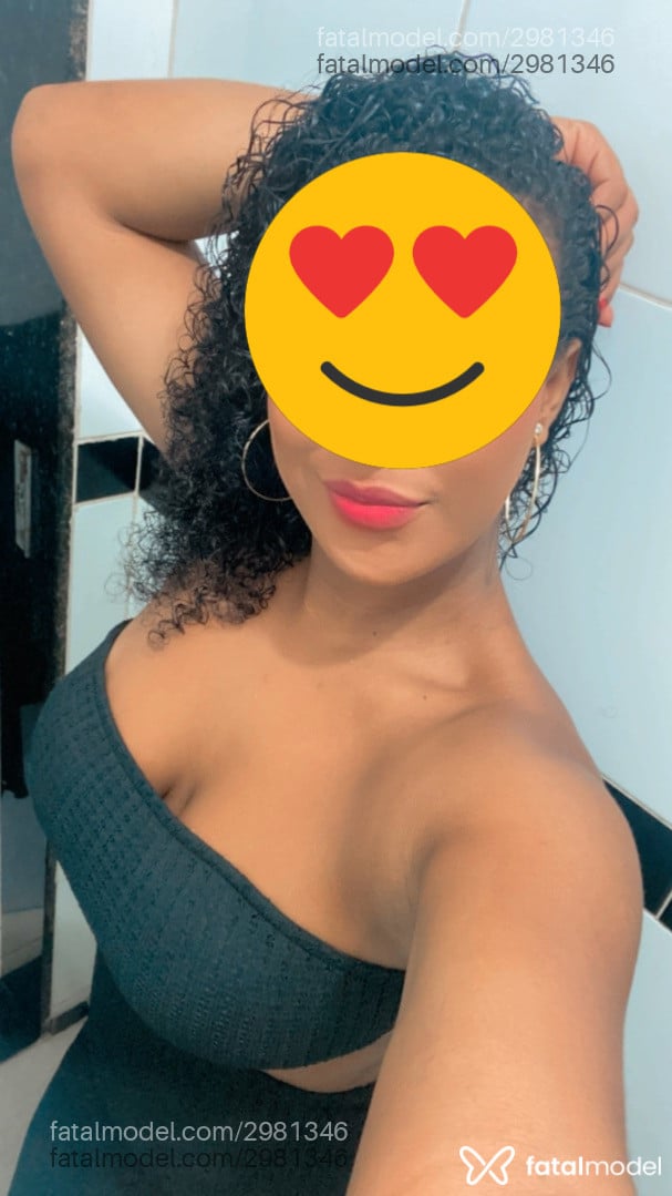 Acompanhante mulher morena (o) de olhos castanhos em Cariacica - Laila