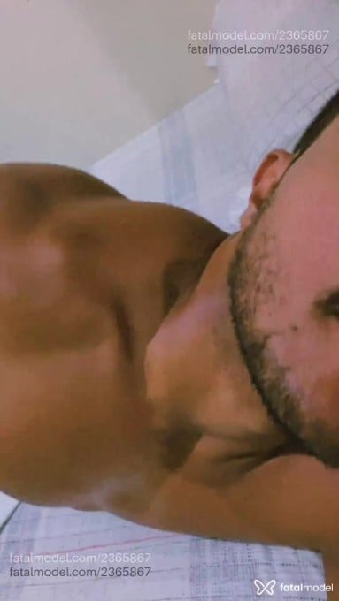 Acompanhante homem morena (o) de olhos pretos em São Luís Acompanhante homem morena (o) de olhos pretos em São Luís - Guilherme Vogui