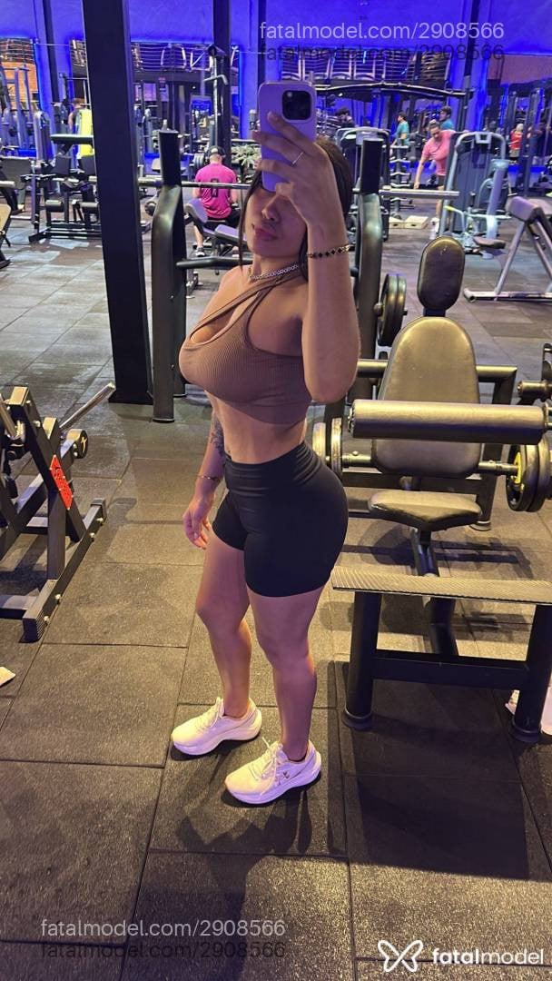 Acompanhante mulher morena (o) de olhos castanhos em Uberlândia - Ana Julia