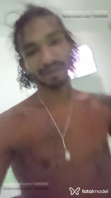 Acompanhante homem morena (o) de olhos pretos em Divinópolis Acompanhante homem morena (o) de olhos pretos em Divinópolis - Silva