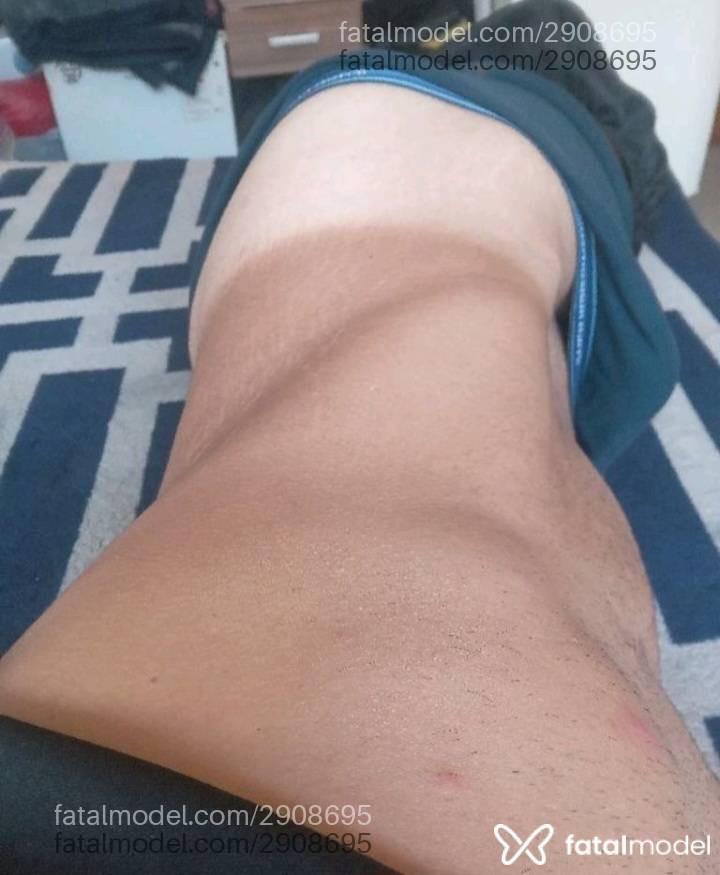 Acompanhante homem morena (o) de olhos castanhos - Socadobiel Acompanhante homem morena (o) de olhos castanhos - Socadobiel