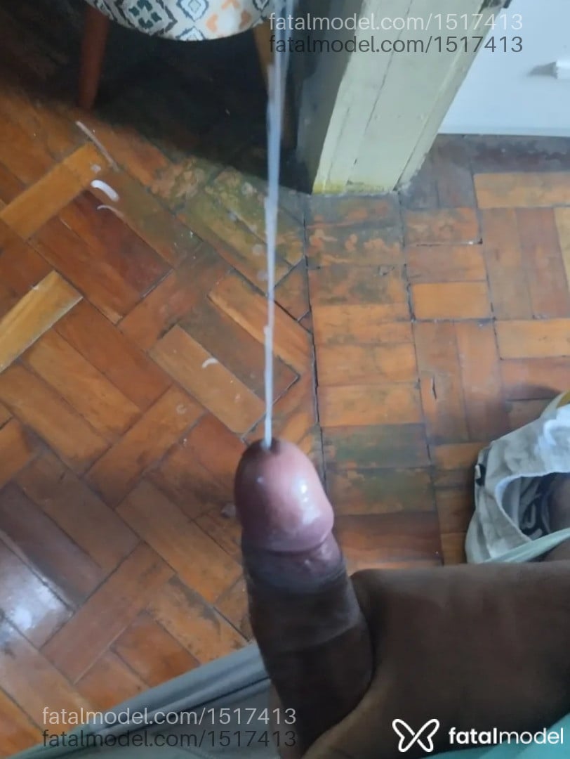 Acompanhante homem morena (o) de olhos castanhos em Divinópolis - Pedro