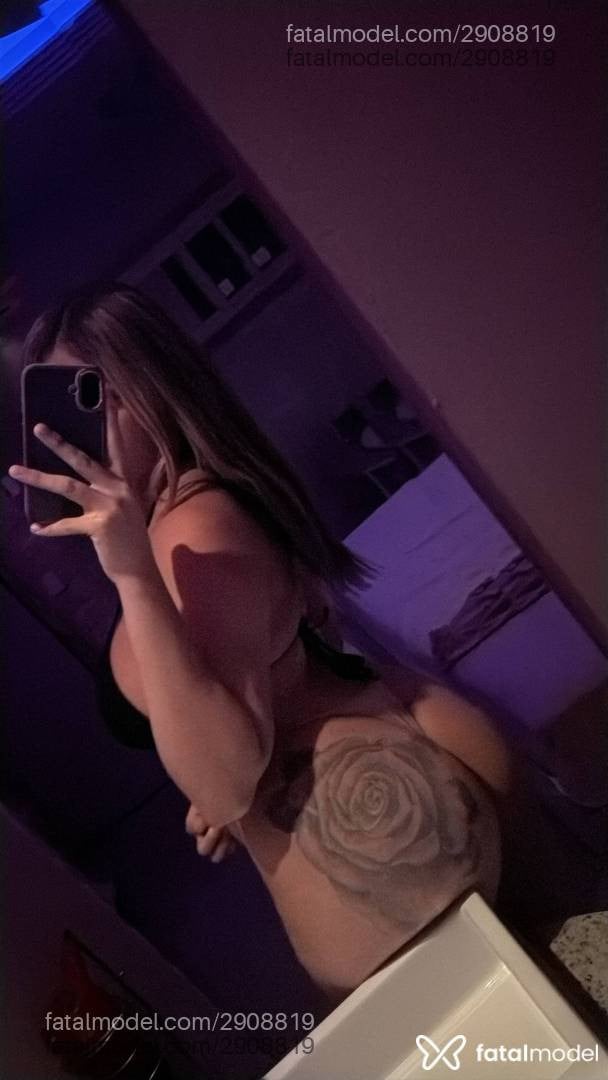 Acompanhante mulher trans com cabelo castanho de olhos pretos em Porto Velho - Rafaela Sanchez