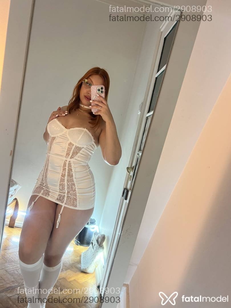 Acompanhante mulher ruiva (o) de olhos castanhos em Campina Grande - Valentina Prado