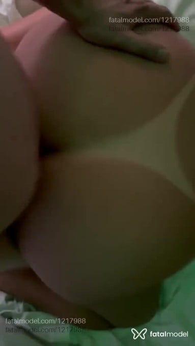 Acompanhante mulher com cabelo castanho de olhos pretos em Canarana Acompanhante mulher com cabelo castanho de olhos pretos em Canarana - Bruninha