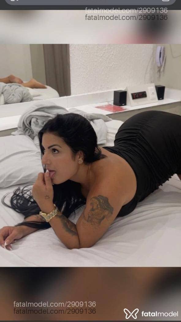 Acompanhante mulher morena (o) de olhos castanhos - Camila Acompanhante mulher morena (o) de olhos castanhos - Camila