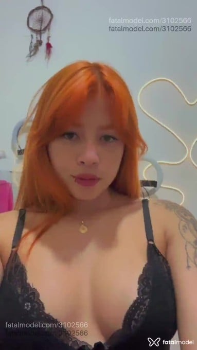 Acompanhante mulher ruiva (o) de olhos mel em Campinas Acompanhante mulher ruiva (o) de olhos mel em Campinas - Luna Fisher