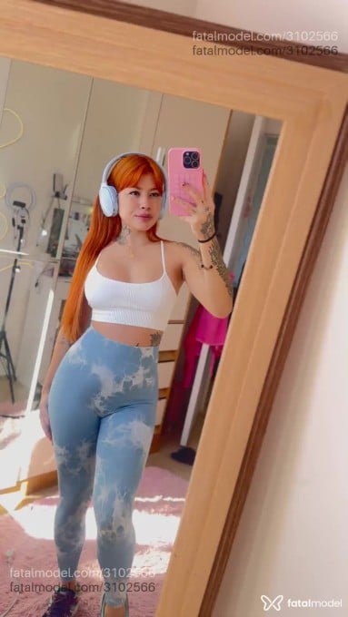 Acompanhante mulher ruiva (o) de olhos mel em Campinas Acompanhante mulher ruiva (o) de olhos mel em Campinas - Luna Fisher