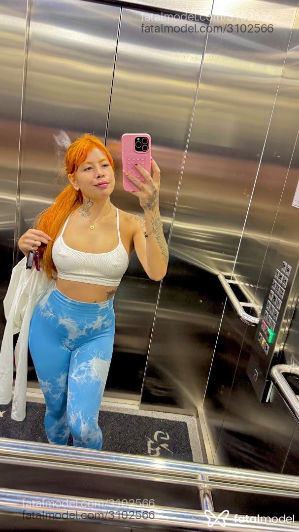 Acompanhante mulher ruiva (o) de olhos mel em Campinas Acompanhante mulher ruiva (o) de olhos mel em Campinas - Luna Fisher