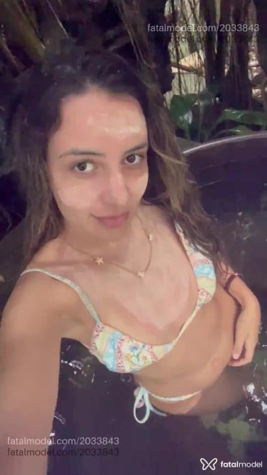 Acompanhante mulher loira (o) de olhos castanhos em Sete Lagoas - Lua