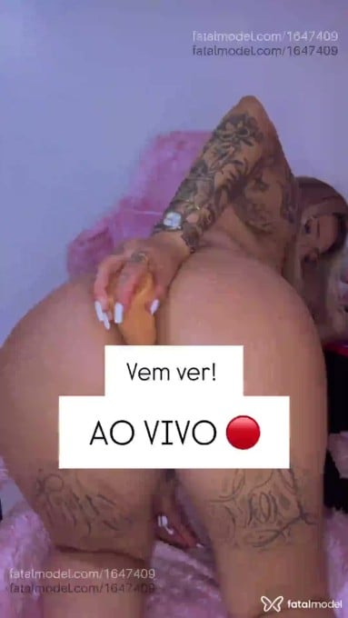 Acompanhante mulher loira (o) de olhos verdes em Virtual - Melissa Ferrari
