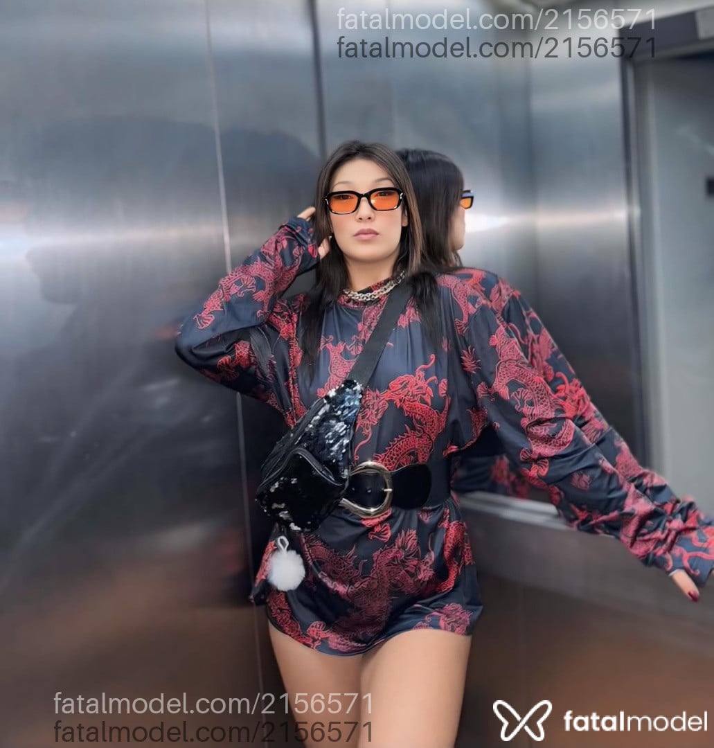 Acompanhante mulher morena (o) de olhos pretos em São Paulo - Bebella