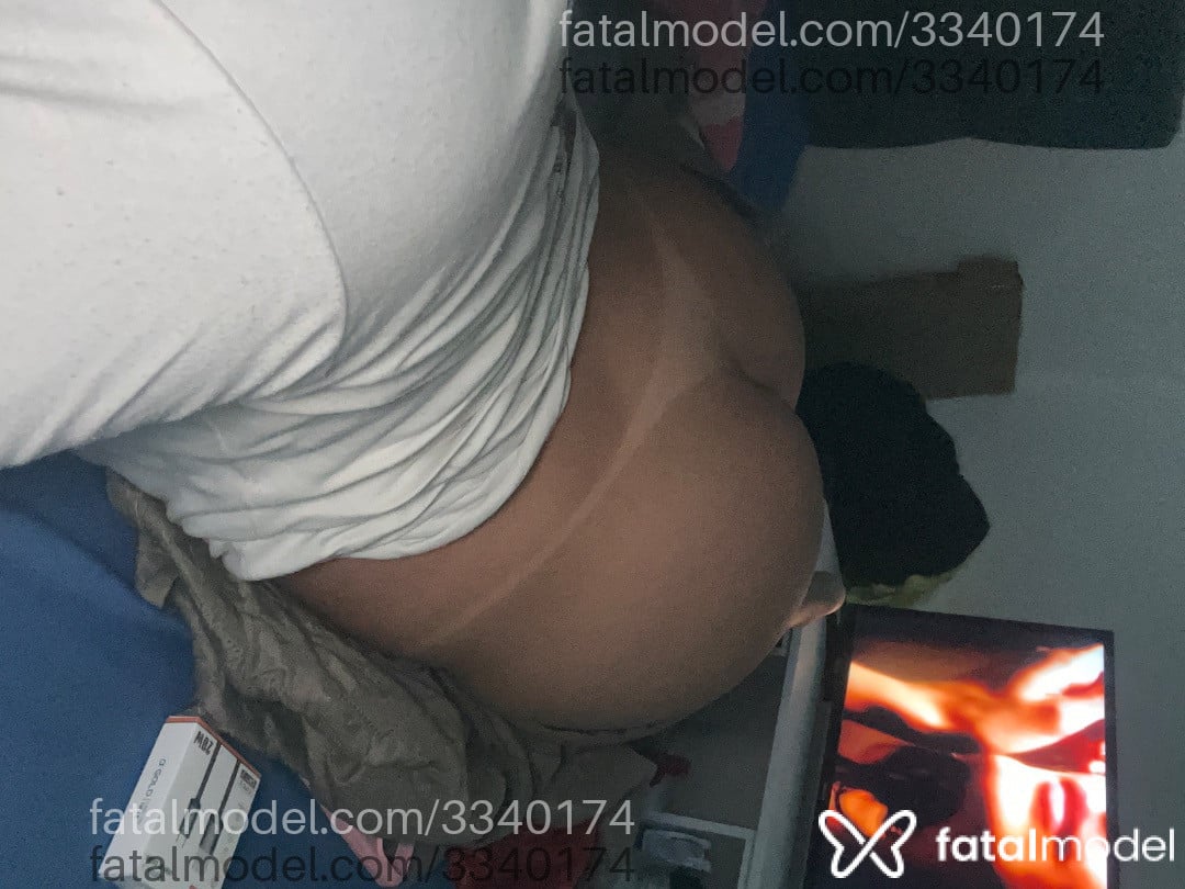 Acompanhante mulher trans loira (o) de olhos mel em Virtual - Vitória kelly
