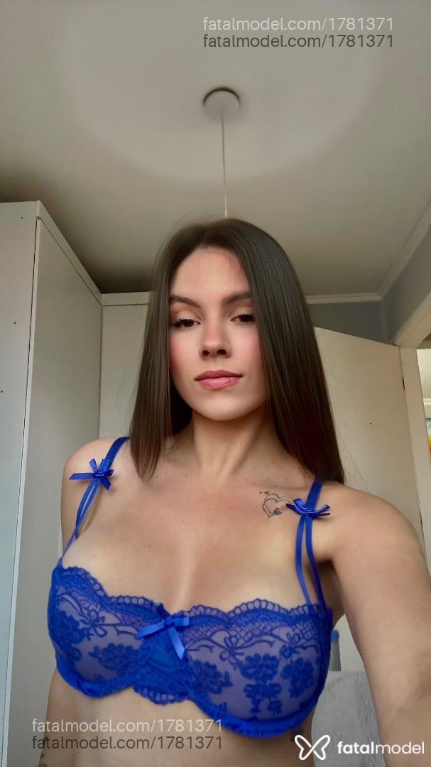 Acompanhante mulher com cabelo castanho de olhos castanhos em São Paulo - Rayssa Lopes