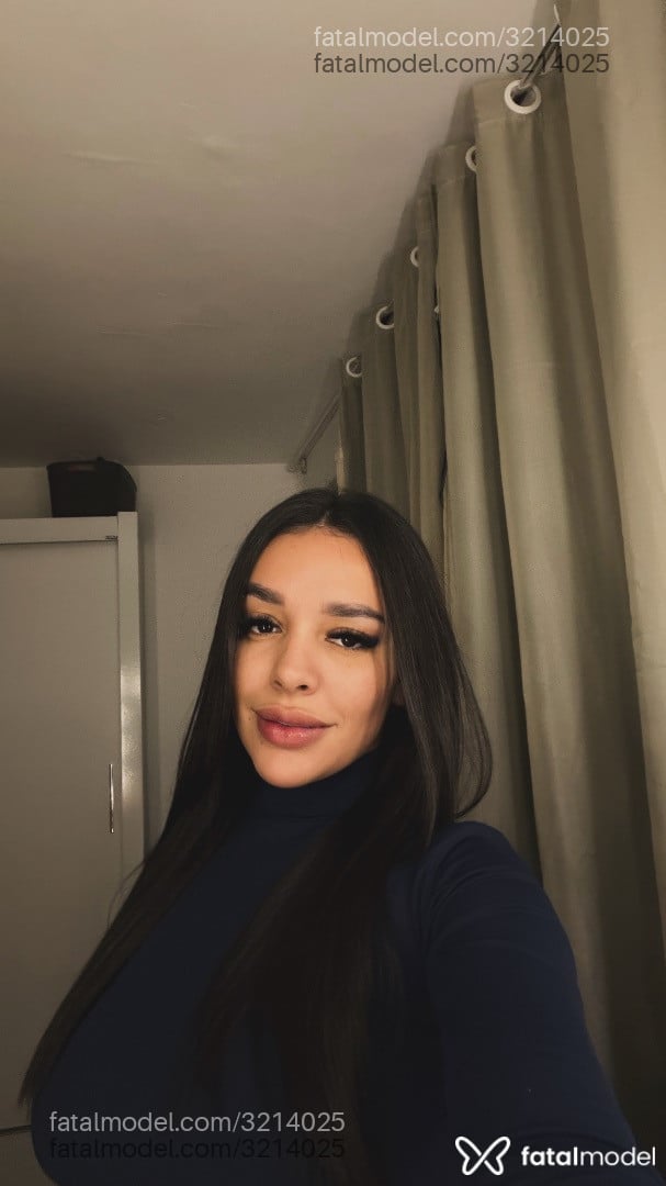 Acompanhante mulher com cabelo castanho de olhos pretos em Rio de Janeiro - Jessica