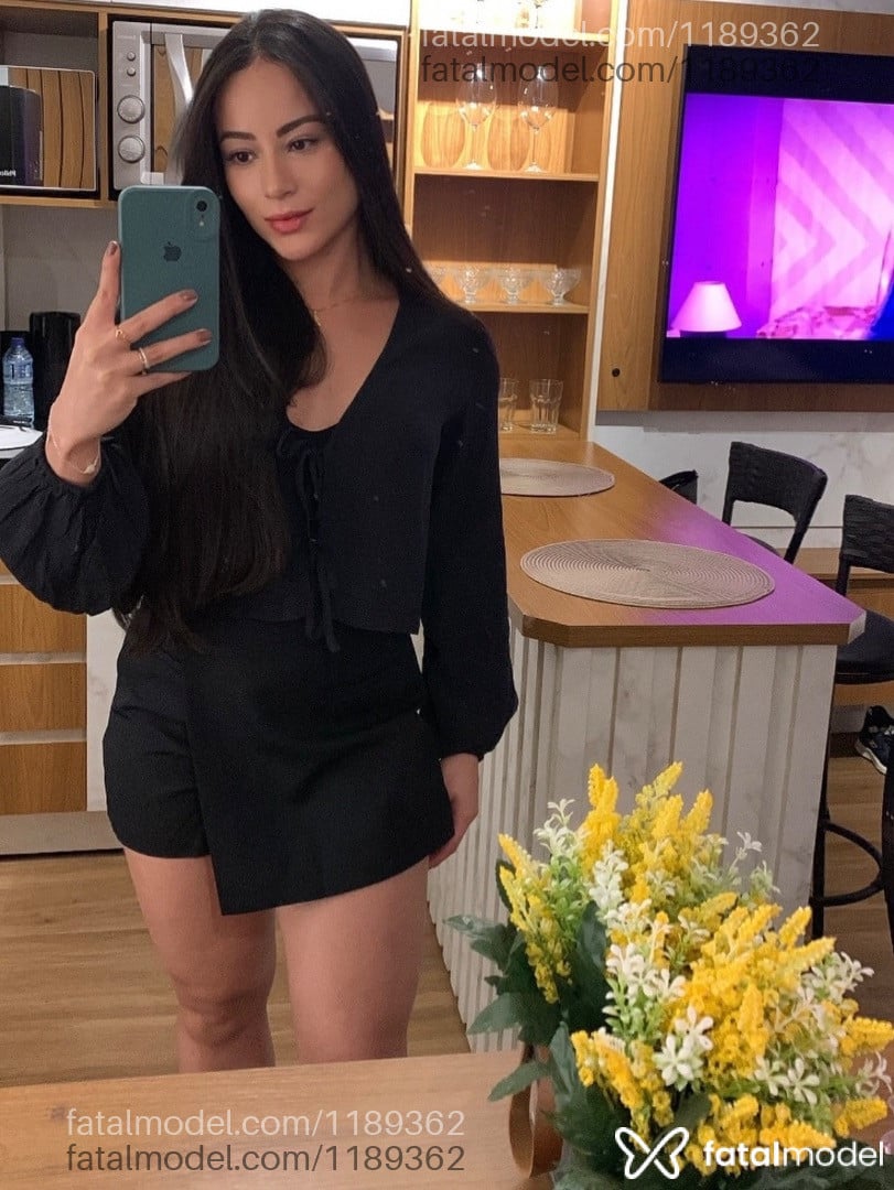 Acompanhante mulher morena (o) de olhos castanhos em Brasília - Jade Amanza