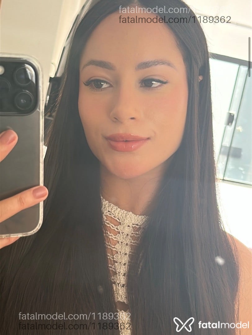 Acompanhante mulher morena (o) de olhos castanhos em Brasília - Jade Amanza