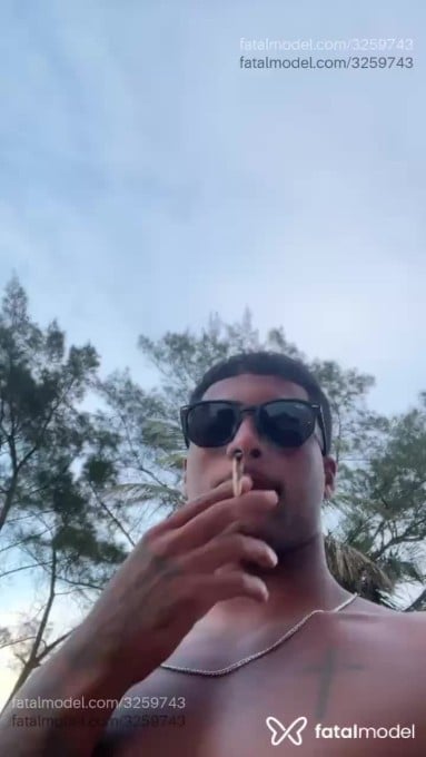Acompanhante homem morena (o) de olhos castanhos em Rio de Janeiro - Israel Oliveira