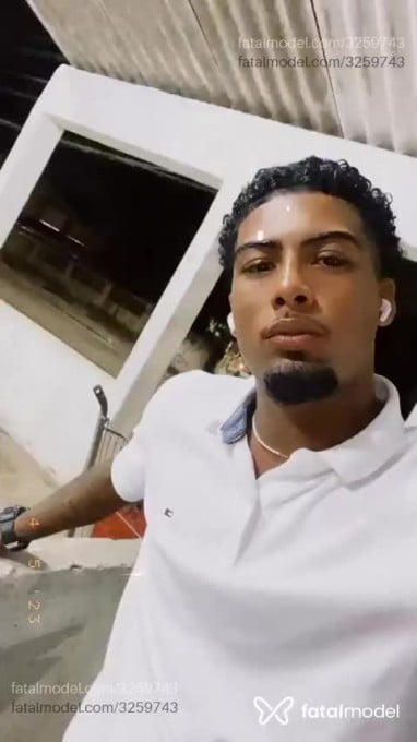 Acompanhante homem morena (o) de olhos castanhos em Rio de Janeiro - Israel Oliveira