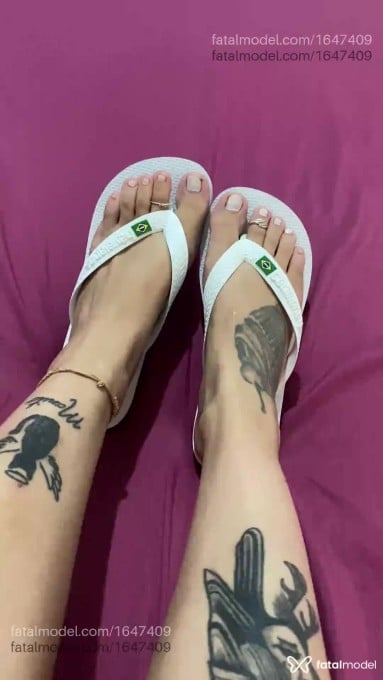 Acompanhante mulher loira (o) de olhos verdes em Virtual - Melissa Ferrari