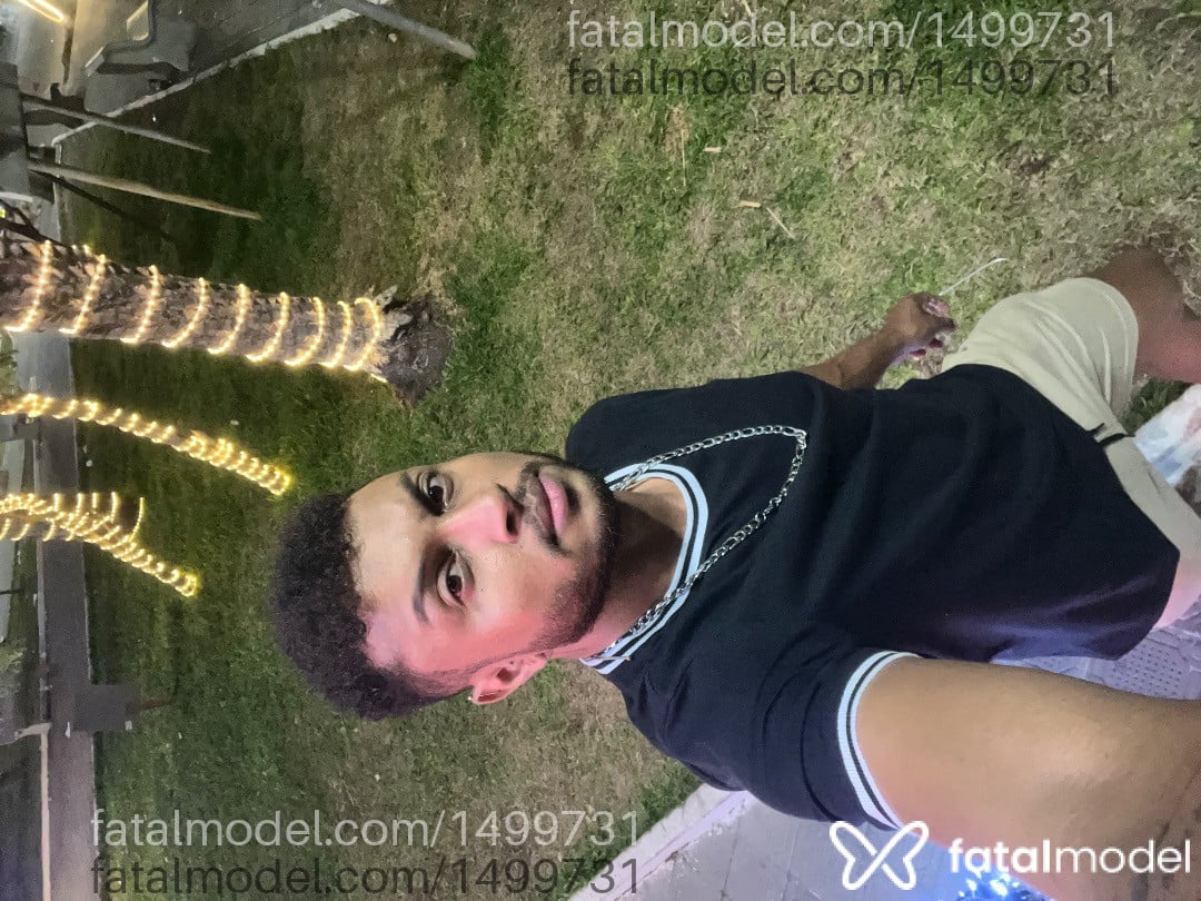 Acompanhante homem com cabelo castanho de olhos mel em Juazeiro do Norte - Otávio Martins