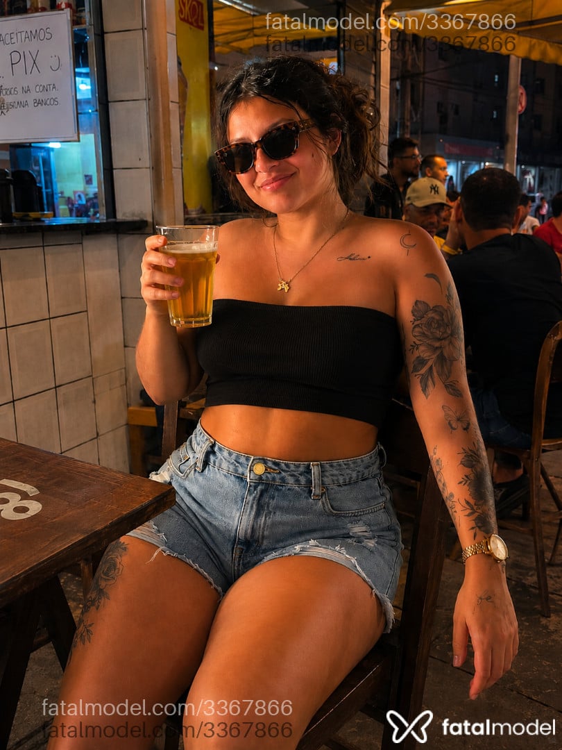 Acompanhante mulher com cabelo castanho de olhos castanhos em Cunha - Tamires