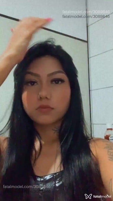 Acompanhante mulher morena (o) de olhos castanhos em Leme - Jheny