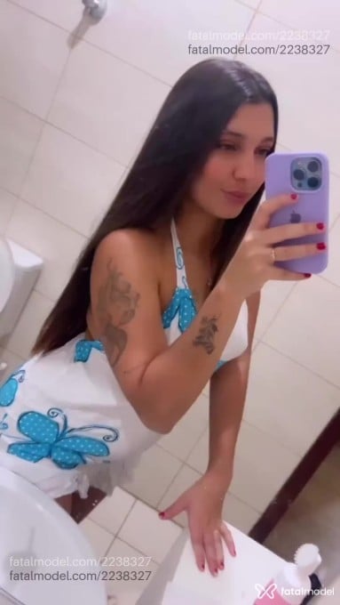 Acompanhante mulher com cabelo castanho de olhos mel em Divinópolis - Bruninha