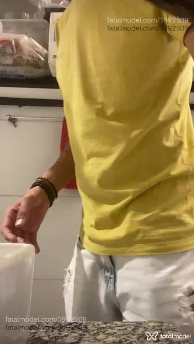 Acompanhante homem morena (o) de olhos verdes em Rio de Janeiro - Biel