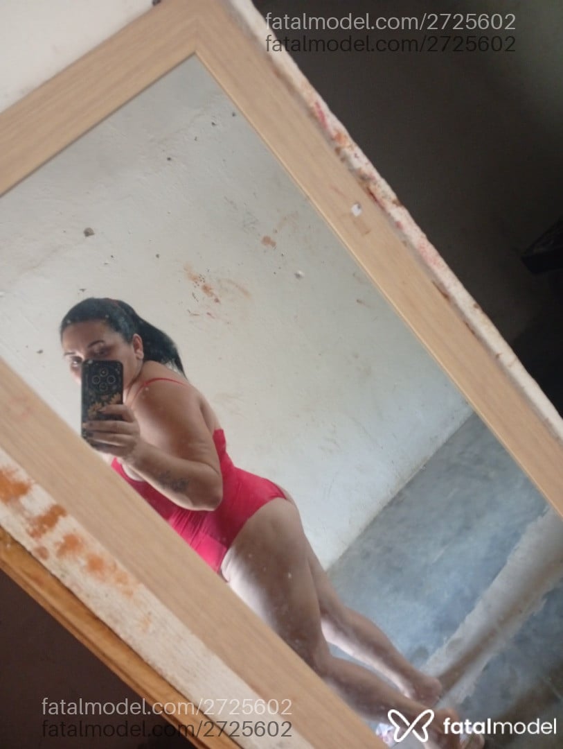 Acompanhante mulher morena (o) de olhos castanhos em Limoeiro - Rosi
