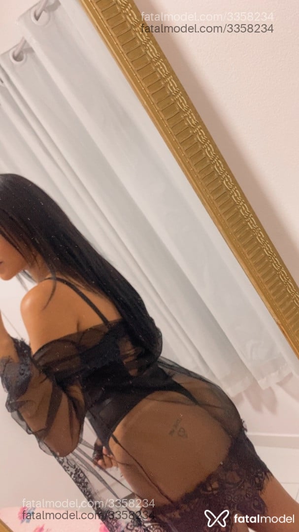 Acompanhante mulher morena (o) de olhos castanhos em Vitória da Conquista - Ayla Monaco